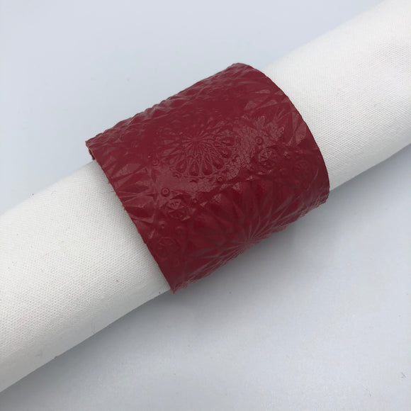 Rond de serviette (une pièce) rouge - motif médaillon